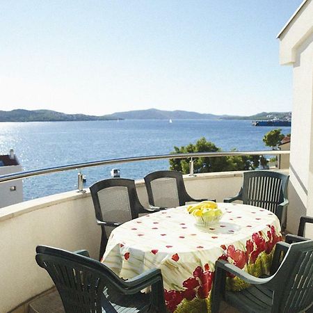 Mars Apartment Trogir Luaran gambar