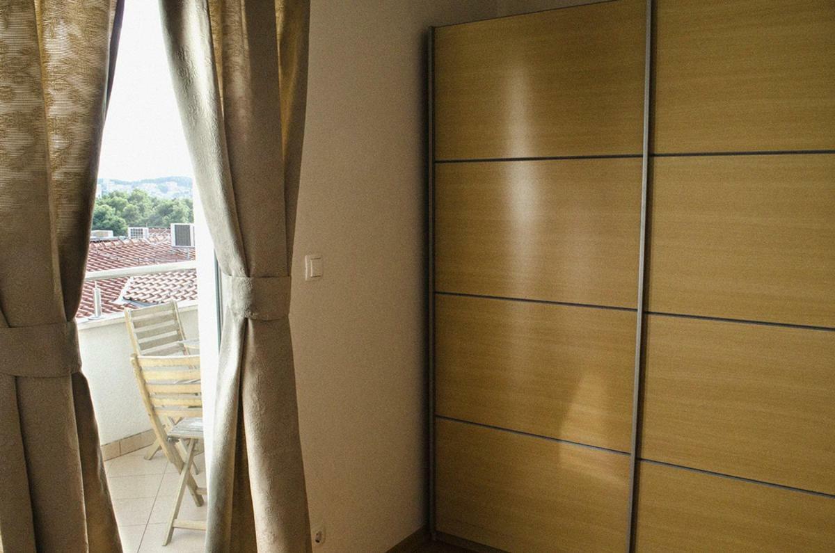 Mars Apartment Trogir Luaran gambar