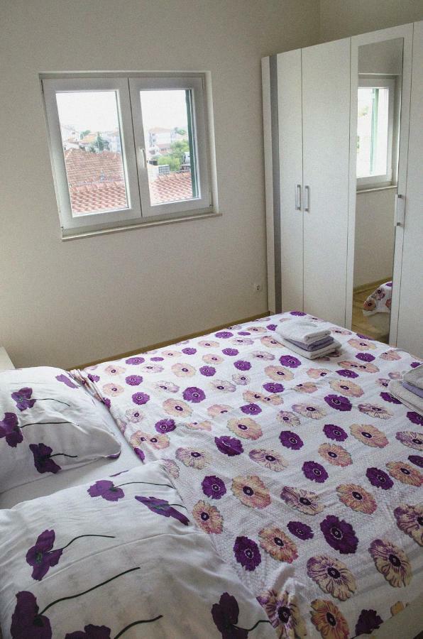 Mars Apartment Trogir Luaran gambar